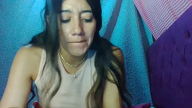 Madow_Lu webcam