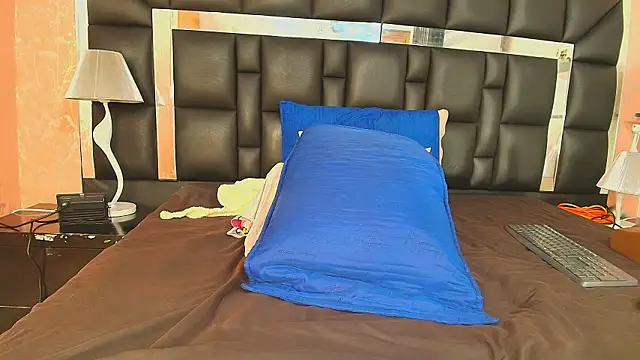 sh_malala webcam