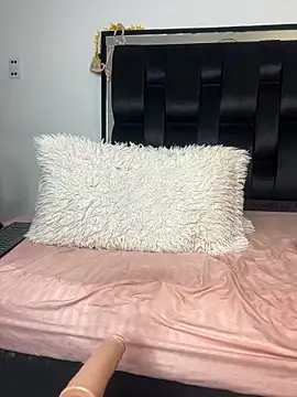 lili_cuteprincess webcam