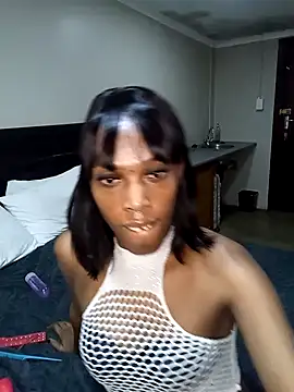 Zoe_McKenzie webcam