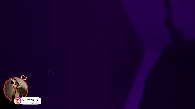 SindyEvans_ webcam