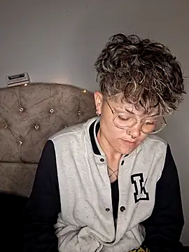 megan333_ webcam