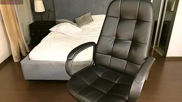 louie_evans webcam