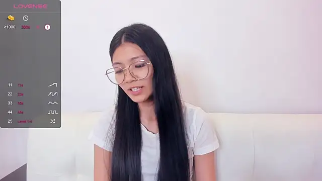 AmityCoombs webcam