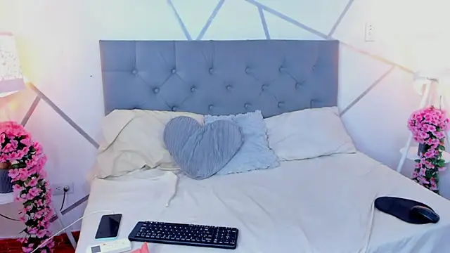 Aurora-Queen webcam
