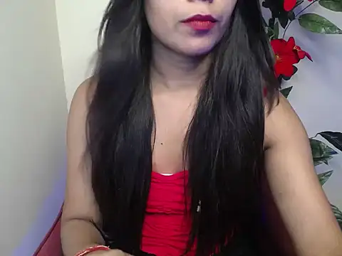 Little_queenn webcam