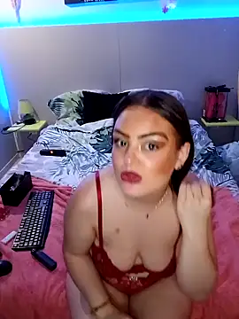 LaGazolina from StripChat is Freechat