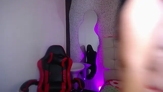manelike_ webcam