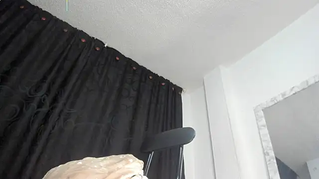 marianneloveee webcam