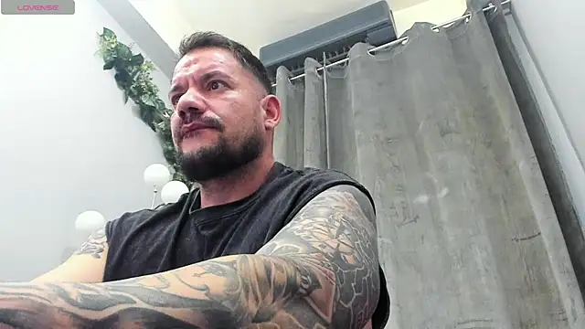 musclemonster31 webcam