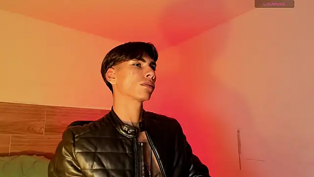 Teo_skinny webcam