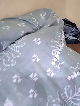 akansha-77 webcam