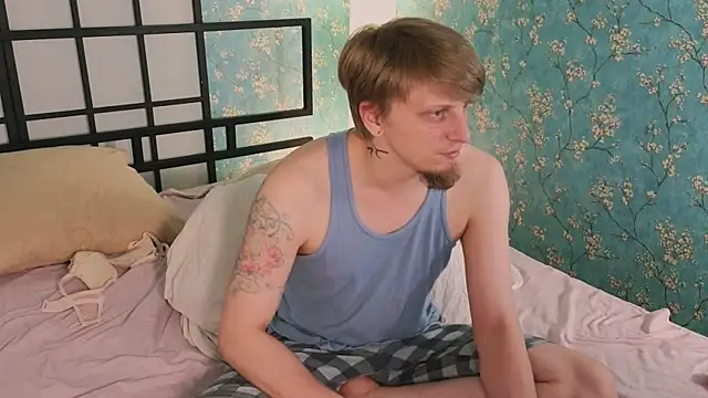 Saint_Vicious webcam