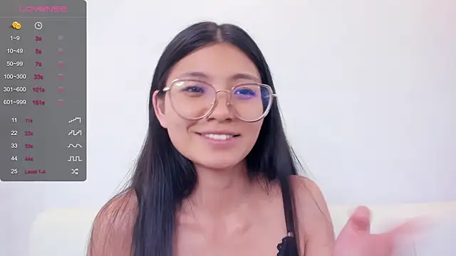 AmityCoombs webcam