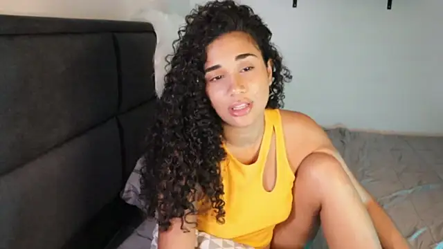 Mysensualbrunette1 webcam