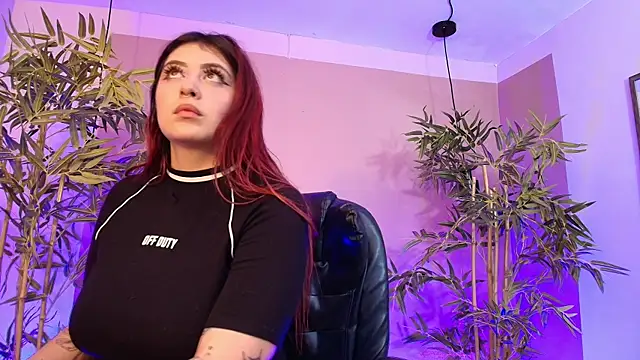 Aphriil__ webcam