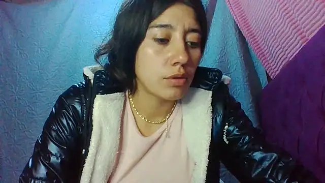 Madow_Lu webcam