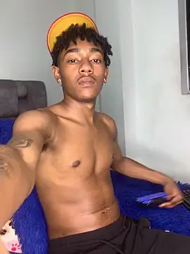 Boy_cock18 webcam