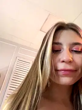 ValerieOhara webcam