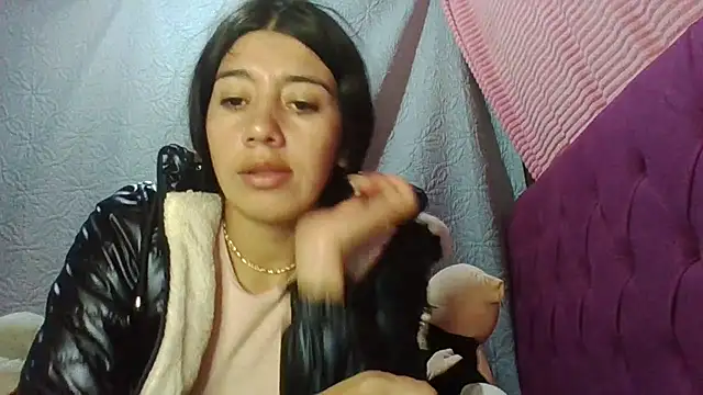 Madow_Lu webcam