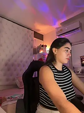 ZarahEvans webcam