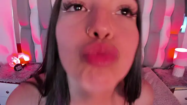 Adaara_Rey webcam