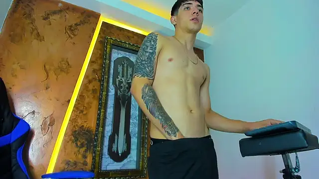 Theo_Levis webcam