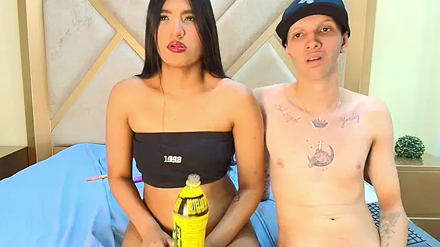 EmilyandMarcus webcam