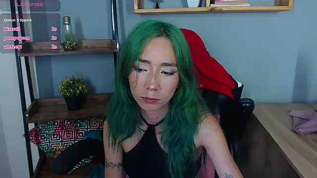 Erika_Stevens webcam