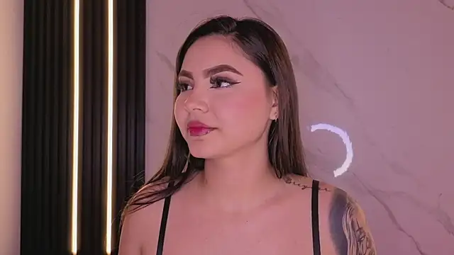 Bella_Manson_ webcam