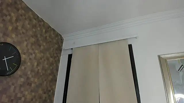 ariana_cardona webcam