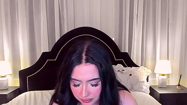 UR_MADDY webcam