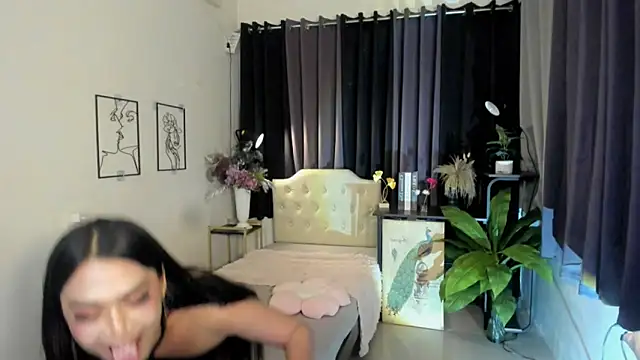 SacredSasha88 webcam