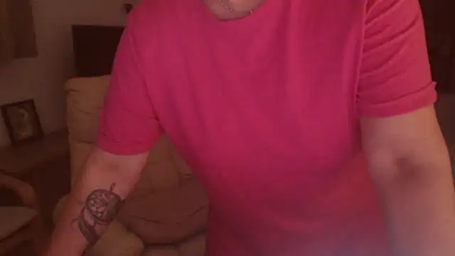 Divineblond webcam