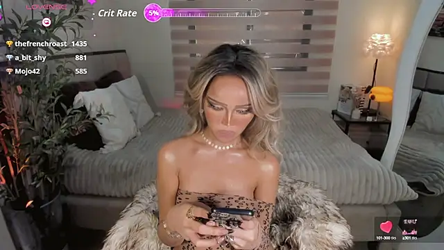 Miss_DIOR_ webcam