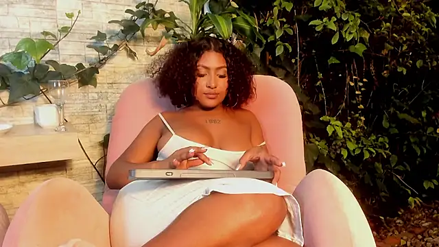private live sexshow Emmadancer