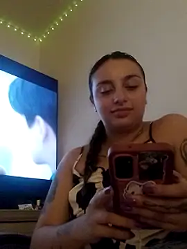CharmingMaddie webcam