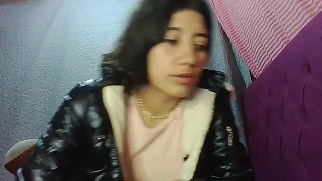 Madow_Lu webcam