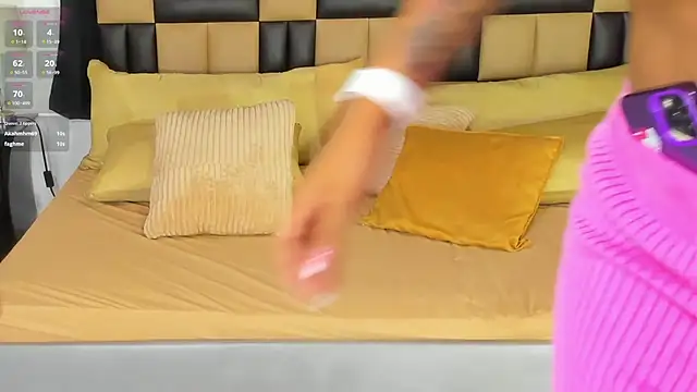 BarbieKano webcam