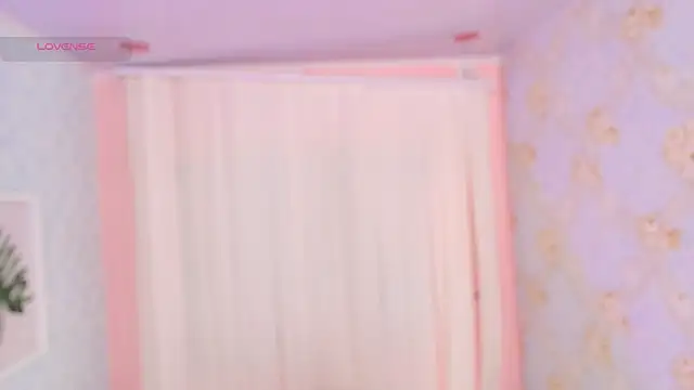 Pamela_Johnsonn webcam