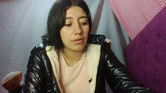 Madow_Lu webcam