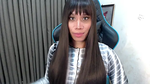 _heartofasia_ webcam