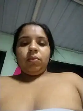 sexy-mom22 webcam