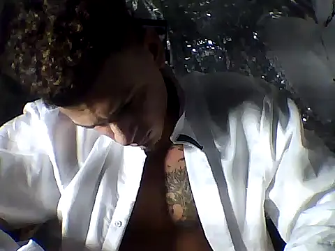 crisrummer - Crisrummer's free webcam