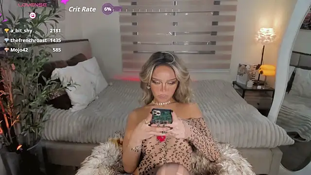 Miss_DIOR_ webcam