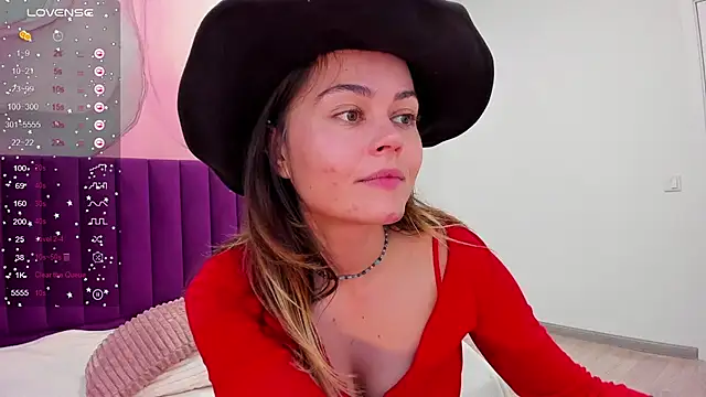 Kelly_Cuutie