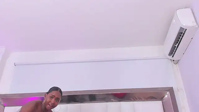 leexirosee - LeexiRosee's free webcam