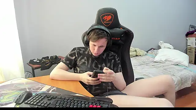 iliaskrislove webcam