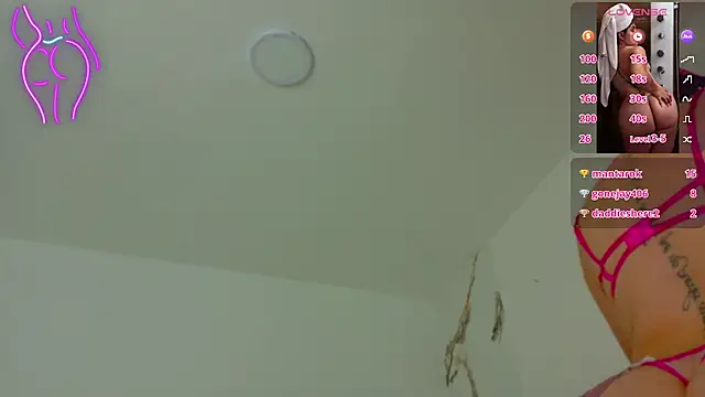 Gaby_Vegaa webcam