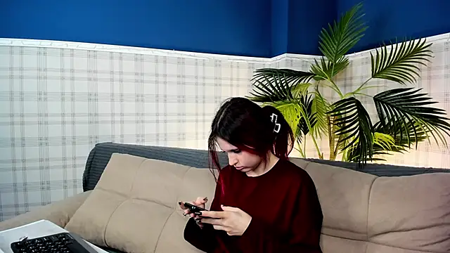 Amali_little webcam